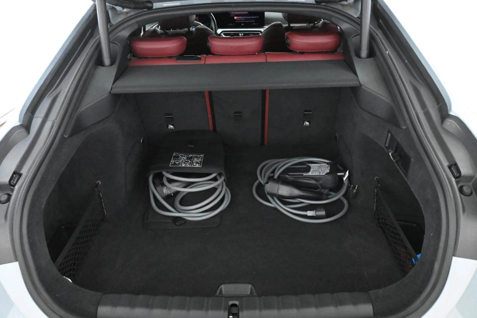 BMW i4 M-Sport, laser-LED Harman 544к.с., снимка 16 - Автомобили и джипове - 55937779