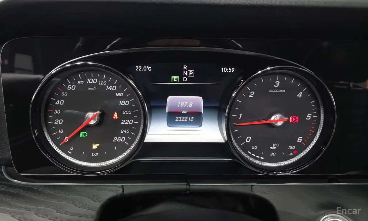 Mercedes-Benz E 220 * E220d Avantgarde * ���� �� �� | Mobile.bg � ����������� 8