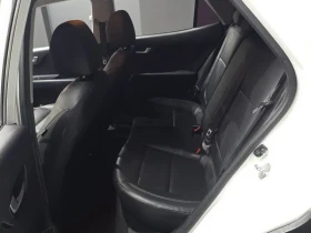 Kia Stonic Diesel 1.6 Deluxe, снимка 11