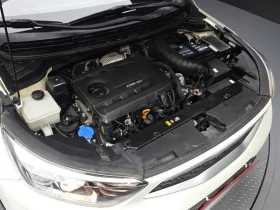 Kia Stonic Diesel 1.6 Deluxe, снимка 6