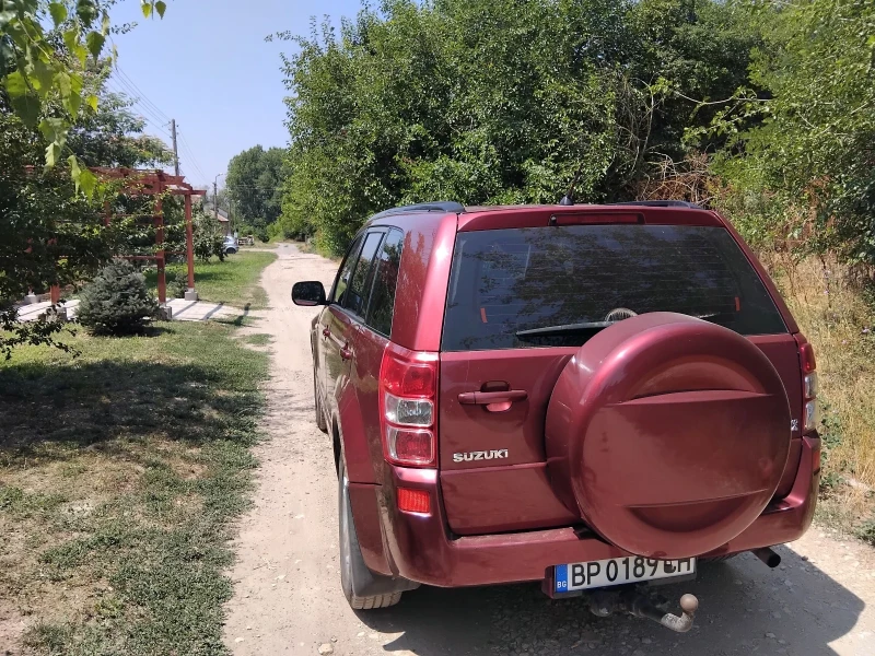 Suzuki Grand vitara 2, 0i, Lpg, снимка 9 - Автомобили и джипове - 53009344