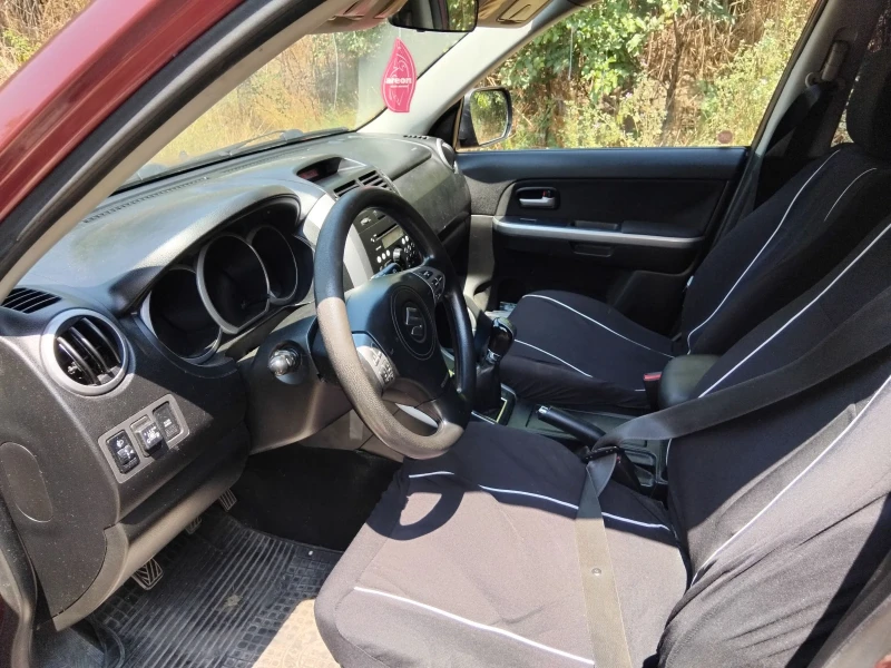 Suzuki Grand vitara 2, 0i, Lpg, снимка 12 - Автомобили и джипове - 53009344
