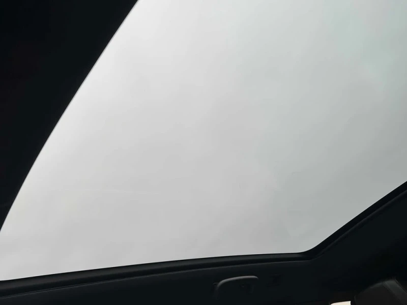 Land Rover Discovery Sport 2020 R Dynamic SE * CARFAX * БЕЗ ПЪРВОНАЧАЛНА, снимка 10 - Автомобили и джипове - 52744622