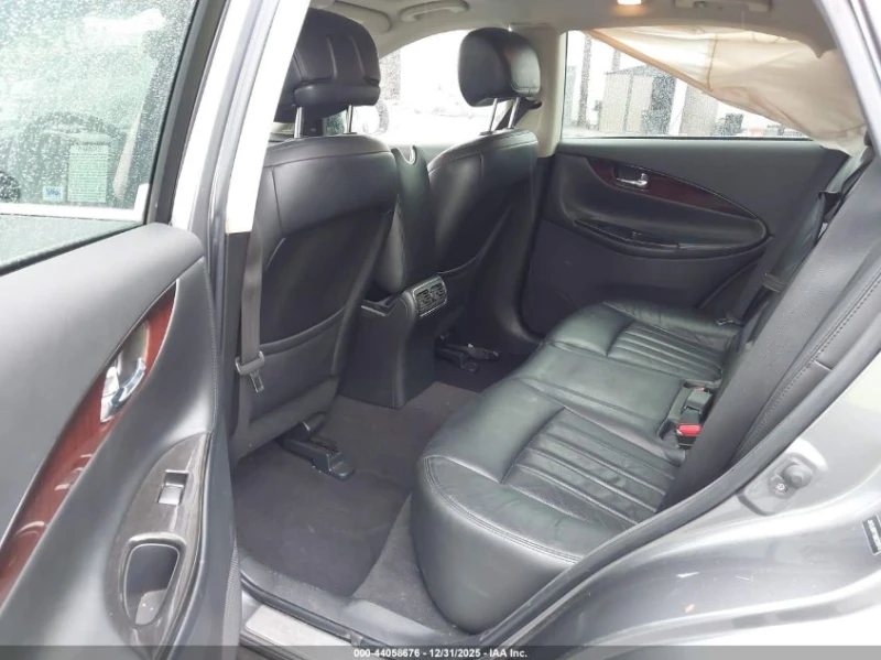 Infiniti QX50 3.7l, снимка 8 - Автомобили и джипове - 53583207