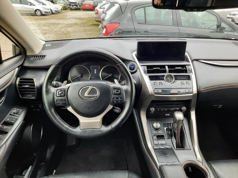 Lexus NX 300h, снимка 9 - Автомобили и джипове - 36121552