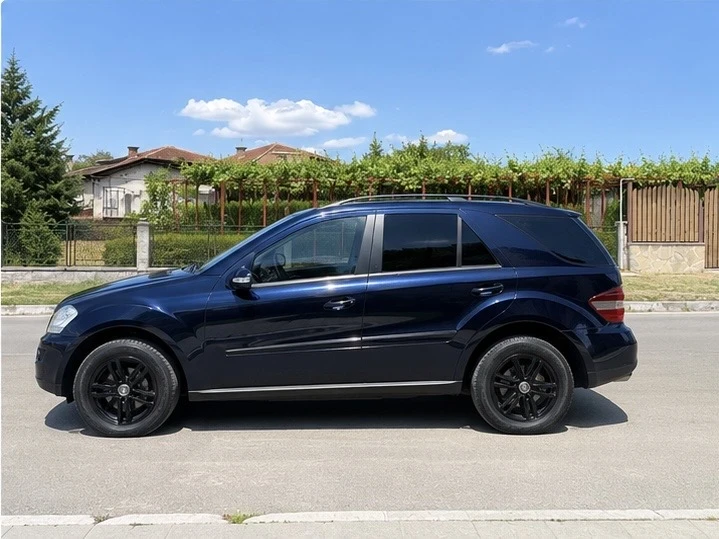 Mercedes-Benz ML 320, снимка 8 - Автомобили и джипове - 55081740