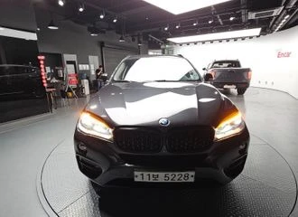 BMW X6 | АВТОКРЕДИТ БЕЗ ПЪРВОНАЧАЛНА ВНОСКА | , снимка 6 - Автомобили и джипове - 55277091