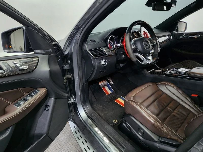 Mercedes-Benz GLE 4MATIC* HARMAN KARDON* DISTRONIC* 360* TV* PANO* , снимка 8 - Автомобили и джипове - 55336449