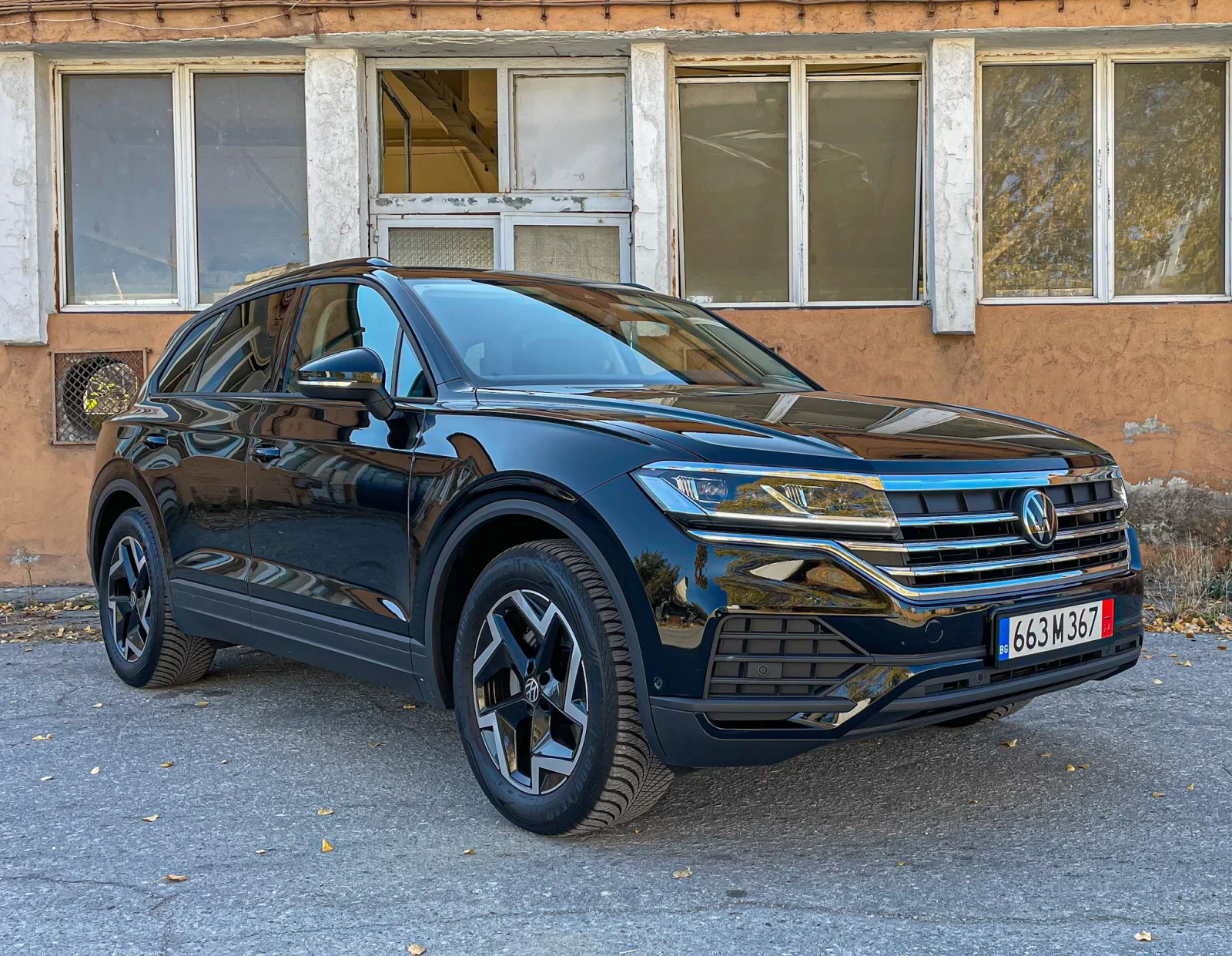 VW Touareg 3. 0L V6 TDI SCR 4MOTION/ГАРАНЦИЯ!!! - [1] 