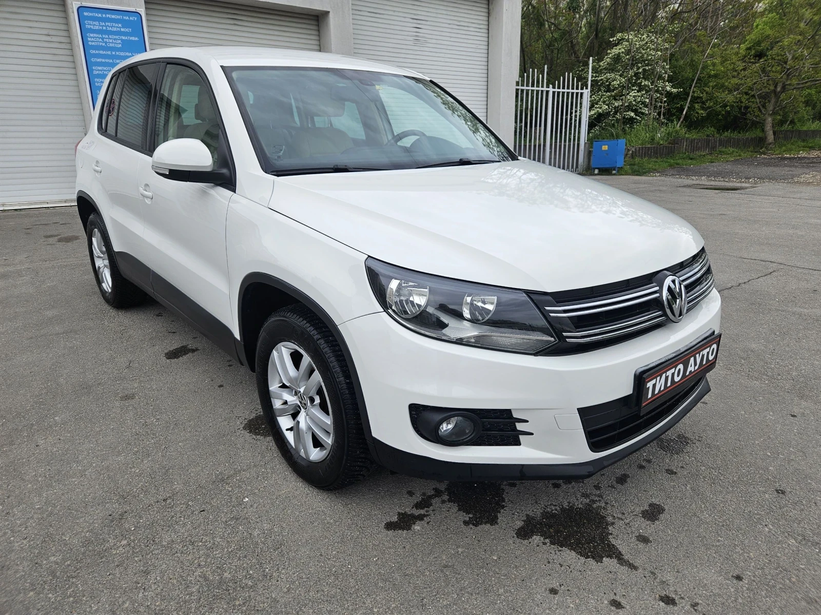 VW Tiguan 2.0TDI/140кс/НАВИ/ КОЖА/ПОДГРЕВ/ - изображение 2