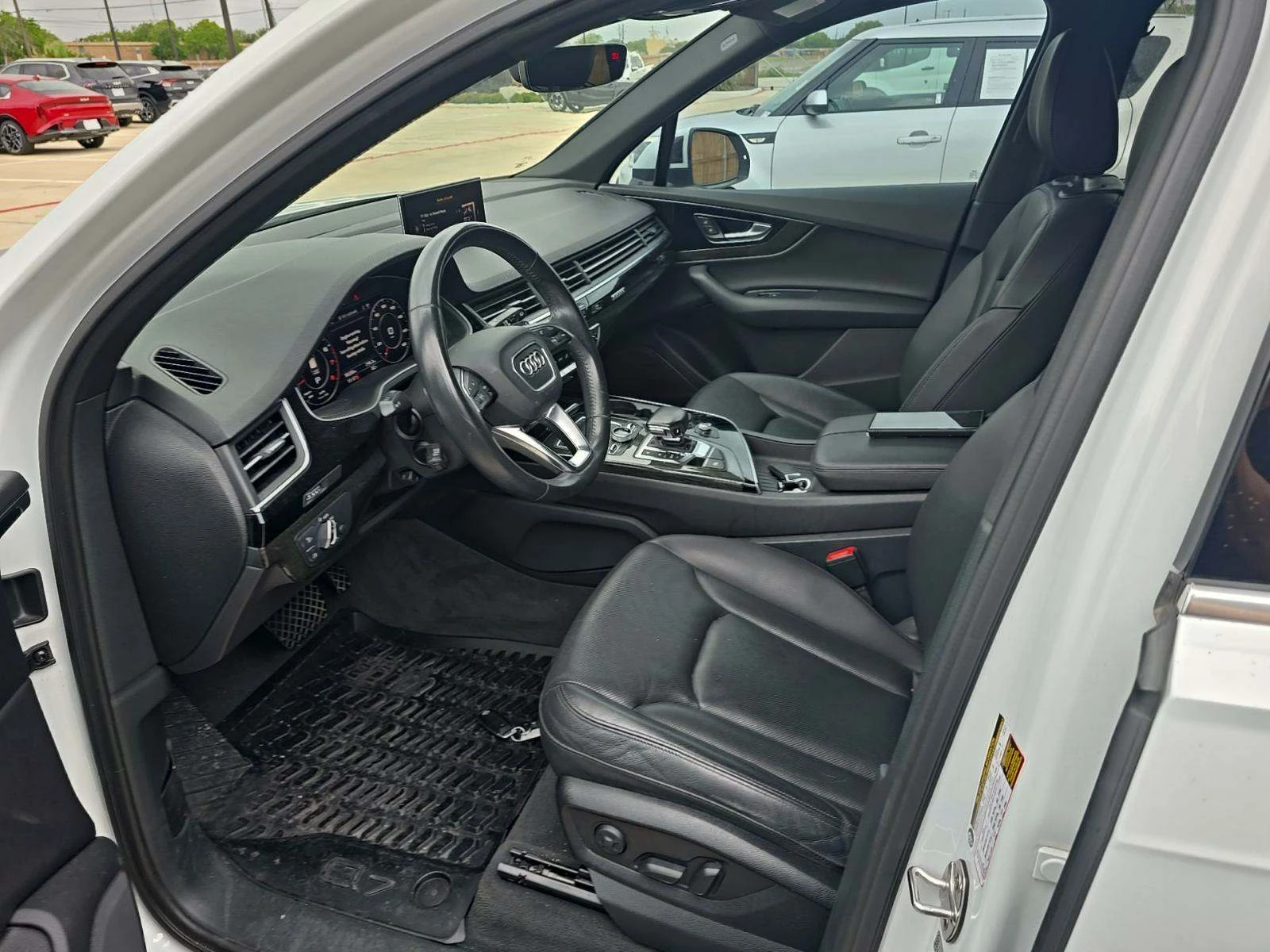 Audi Q7 3.0T Premium Plus - изображение 7