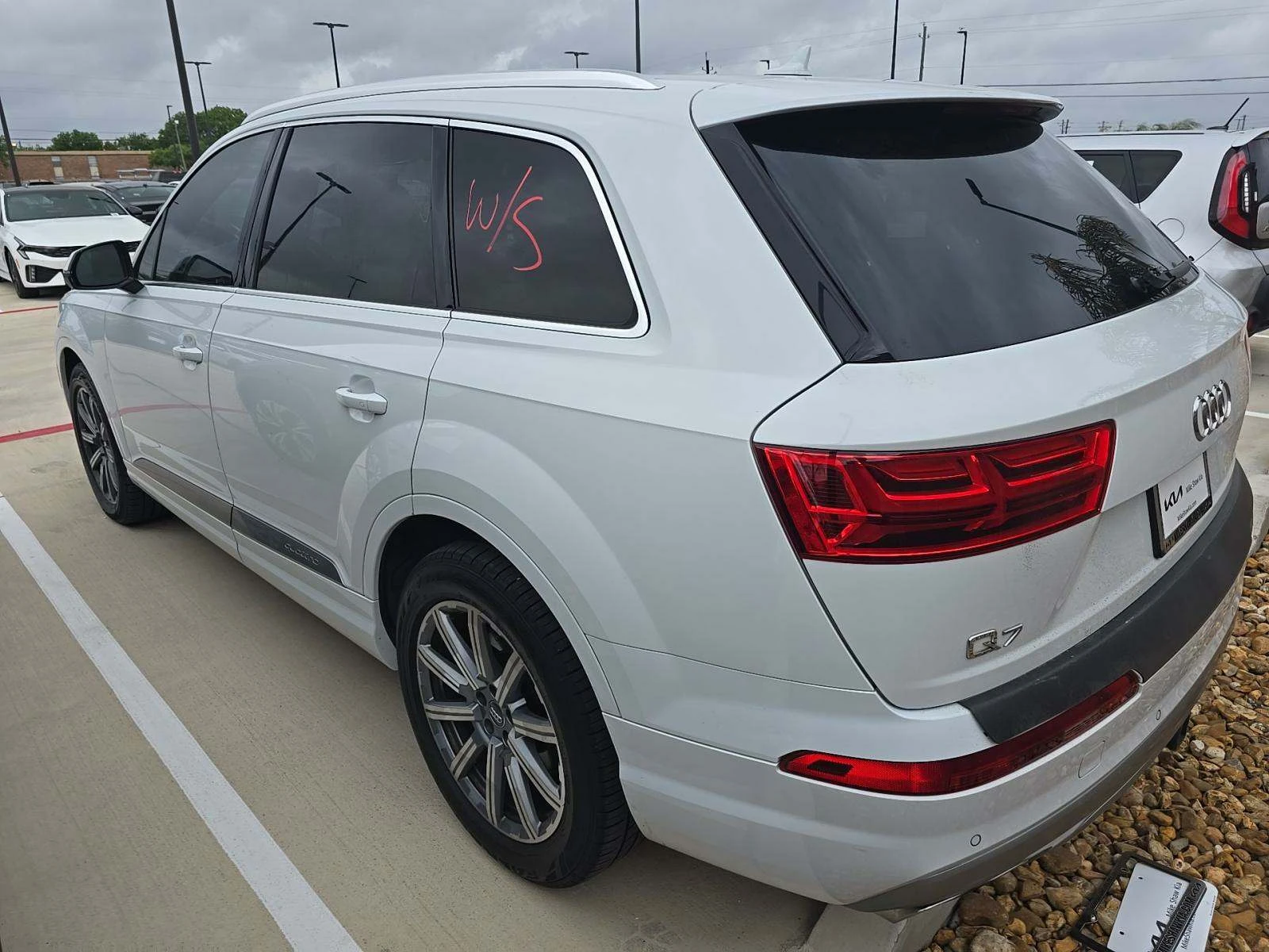 Audi Q7 3.0T Premium Plus - изображение 4