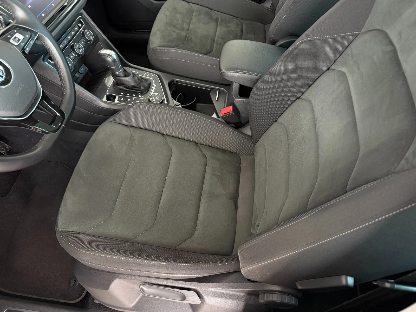 VW Tiguan 2.0TDI* VIRTUAL* СЕРВИЗНА КНИЖКА С ПЪЛНА ИС-ИЯ В V - изображение 8