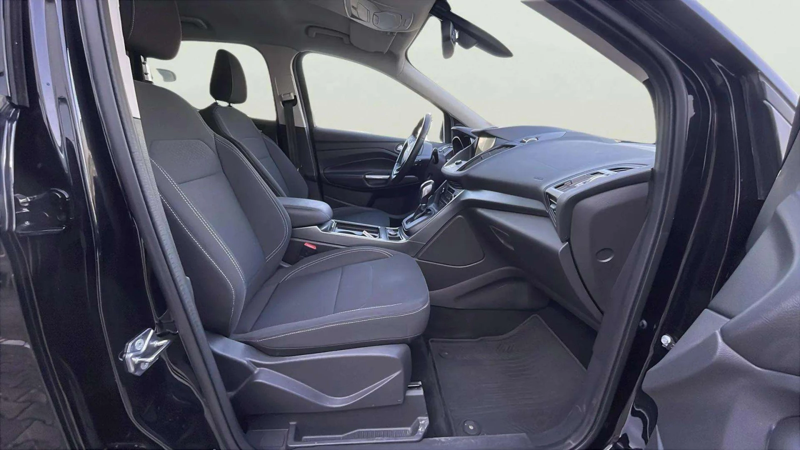 Ford Kuga 2.0 TDCi - изображение 9