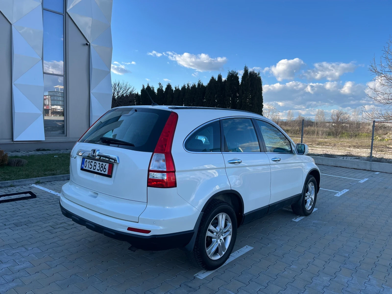 Honda Cr-v 2.2i-DTEC* 150к.с.* FACELIFT* Перла* Нави* 4х4* Ун - изображение 4