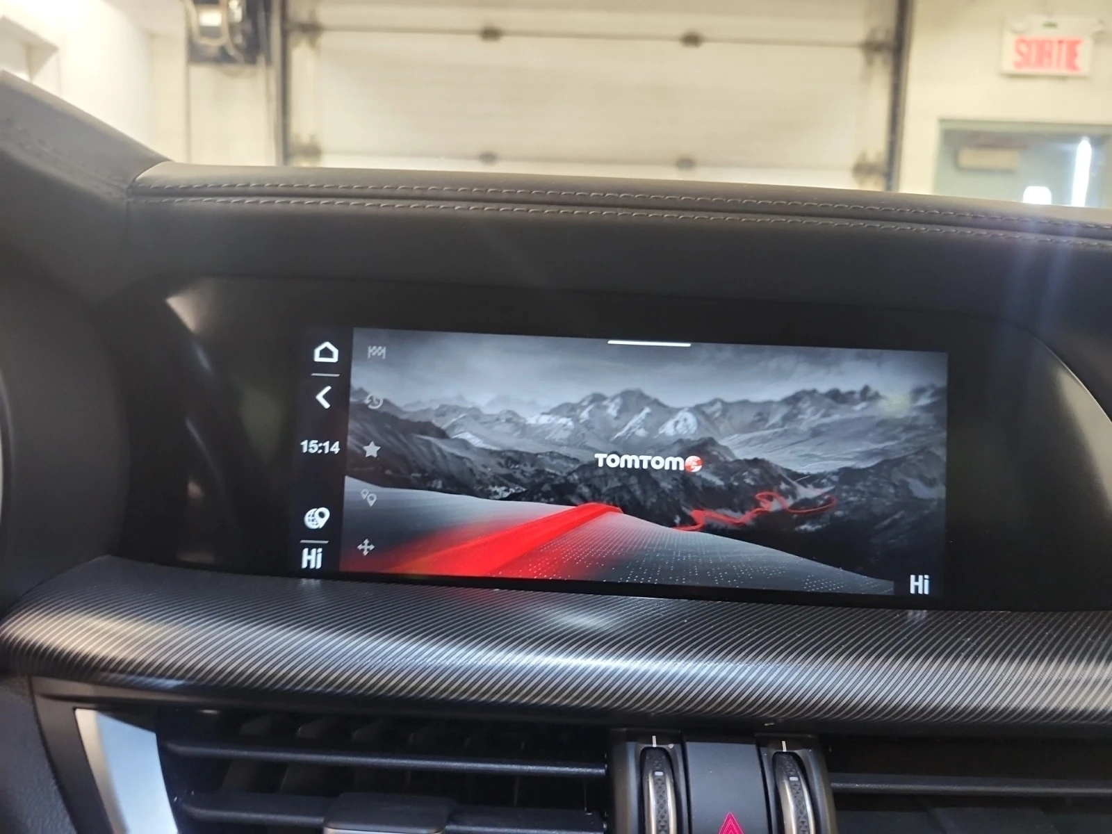 Alfa Romeo Stelvio VELOCE AWD 280кс * Възможност за Лизинг* , снимка 14 - Автомобили и джипове - 53775665