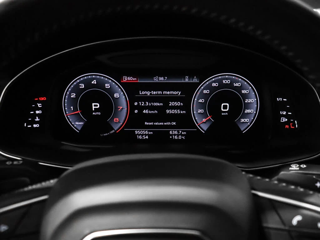 Audi Q8 PROGRESSIVE 55 TFSI , снимка 10 - Автомобили и джипове - 53872600