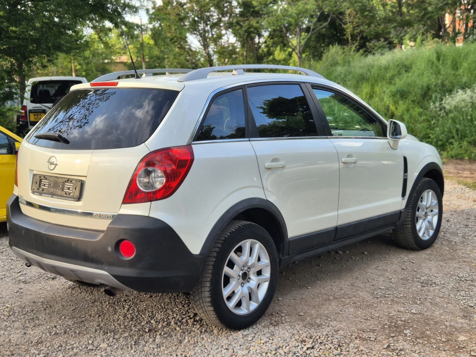 Opel Antara 2.0 CDTI, снимка 5 - Автомобили и джипове - 54622382