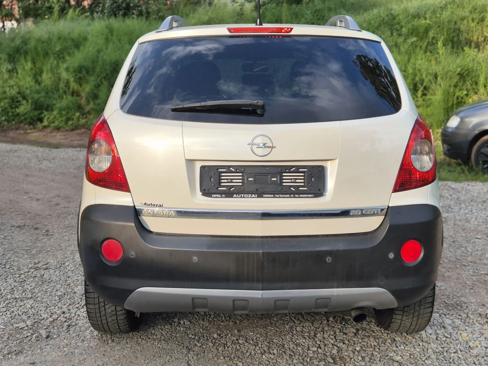 Opel Antara 2.0 CDTI, снимка 4 - Автомобили и джипове - 54622382