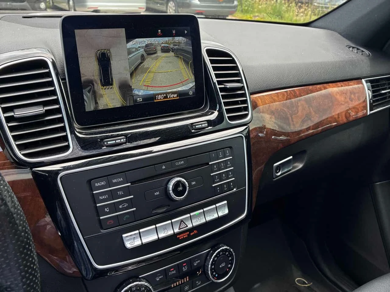 Mercedes-Benz GLE * 400 * CARFAX * ЦЕНА ДО БГ, снимка 12 - Автомобили и джипове - 54958445