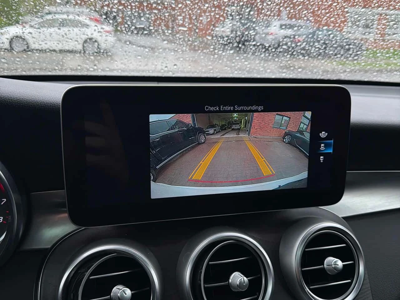 Mercedes-Benz GLC 300 4MATIC/ПАНОРАМА/ПОДГРЕВИ, снимка 11 - Автомобили и джипове - 55008384