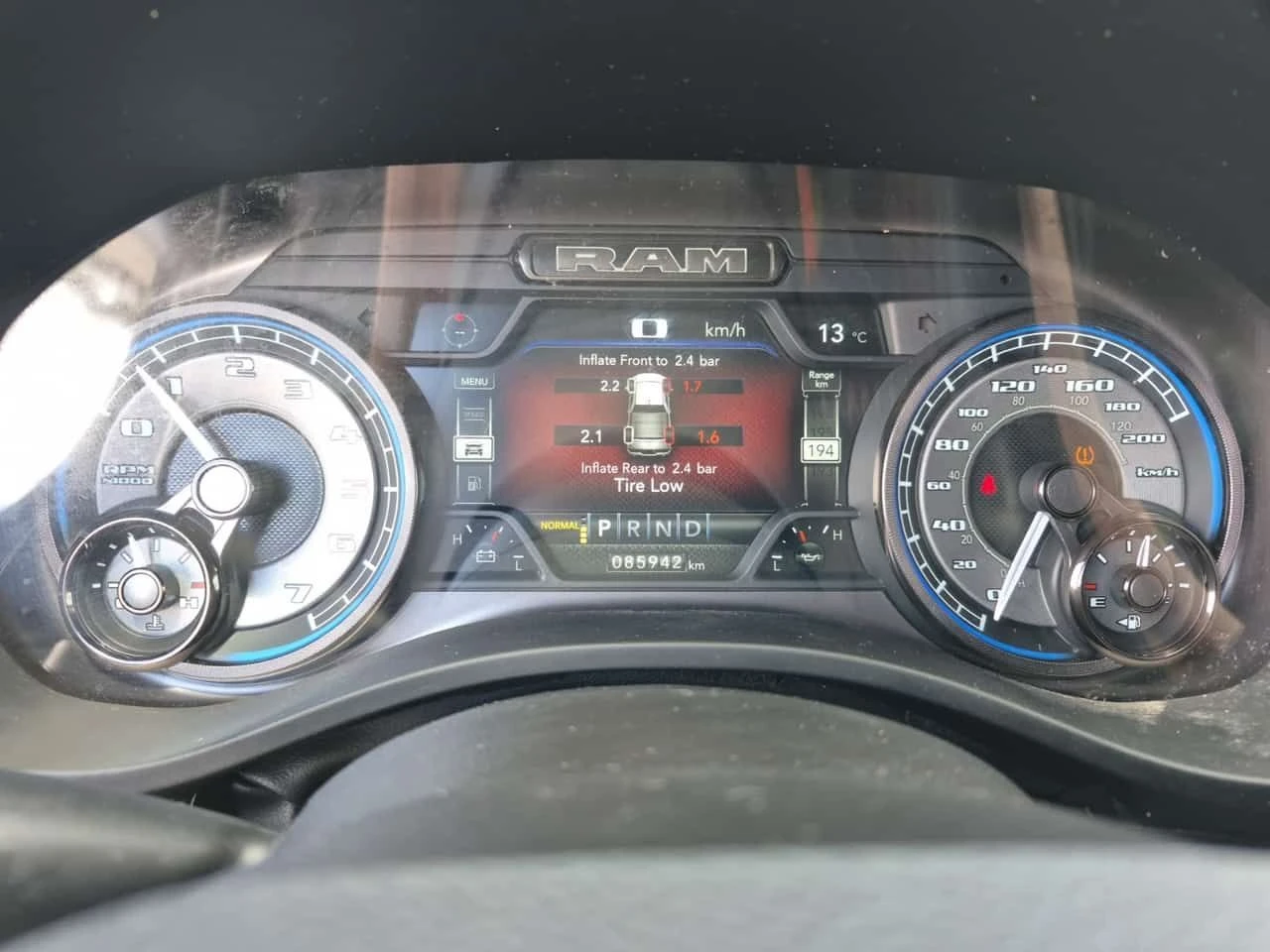 Dodge RAM 1500 * LIMITED CREW CAB SHORT BED * CARFAX * , снимка 9 - Автомобили и джипове - 55046172