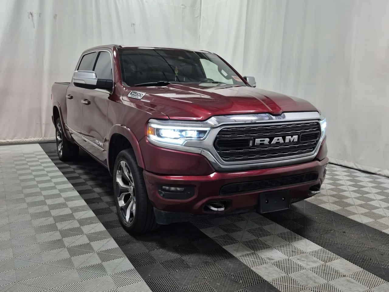Dodge RAM 1500 * LIMITED CREW CAB SHORT BED * CARFAX * , снимка 2 - Автомобили и джипове - 55046172