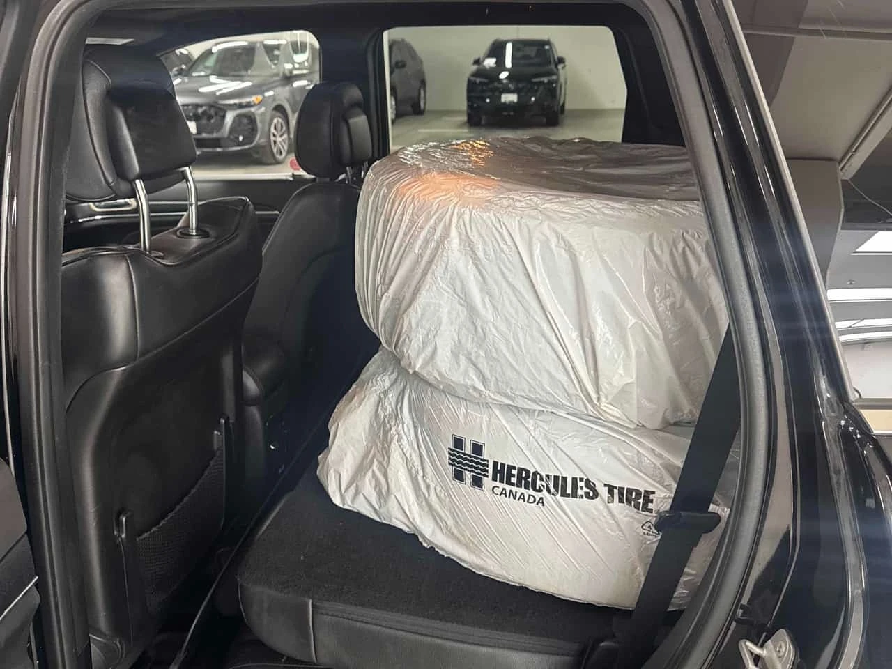 Jeep Grand cherokee * Summit * CARFAX * ����� �� ����������� | Mobile.bg � ����������� 12
