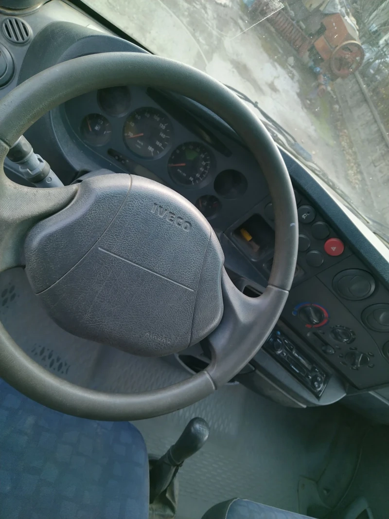 Iveco Daily 2.3 , снимка 5 - Бусове и автобуси - 48122041