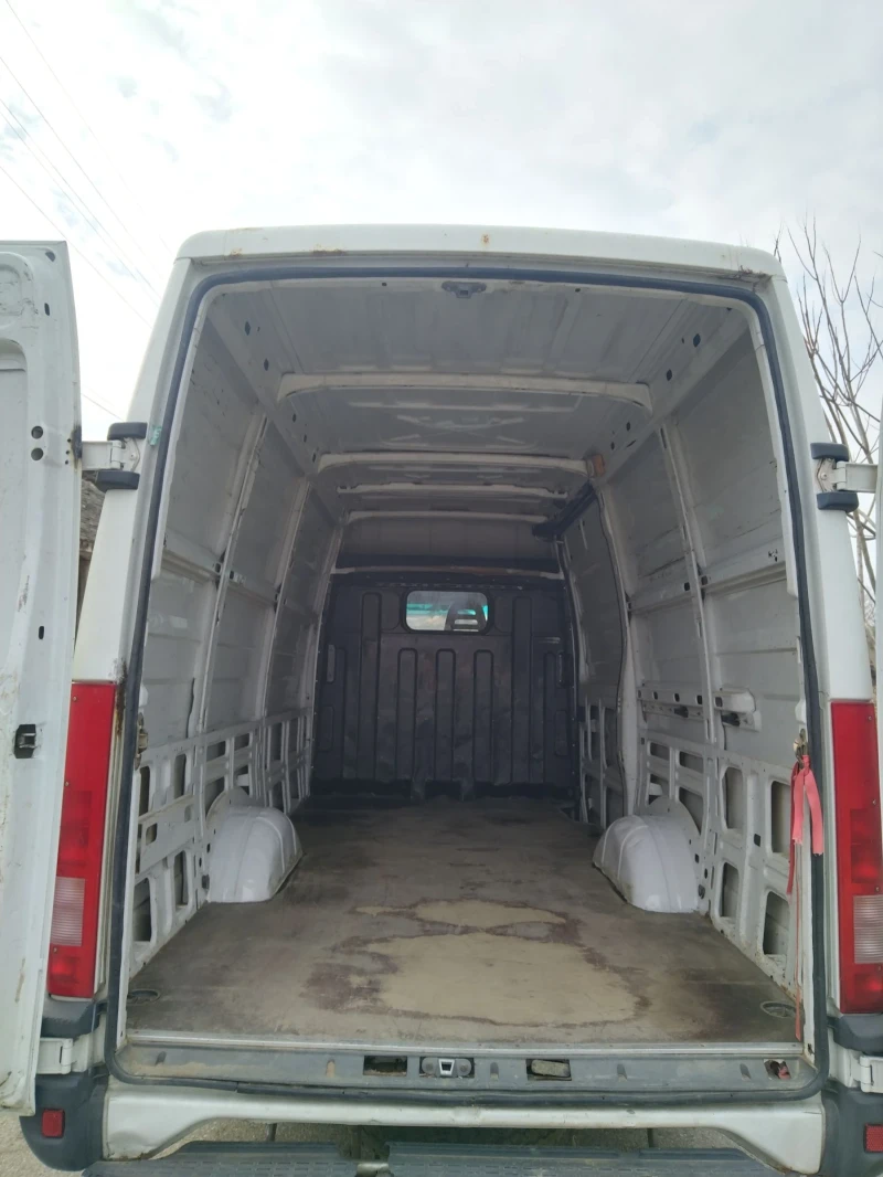 Iveco Daily 2.3 , снимка 8 - Бусове и автобуси - 48122041