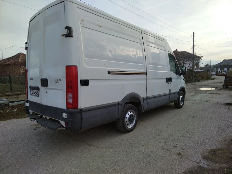 Iveco Daily 2.3 , снимка 4 - Бусове и автобуси - 48122041