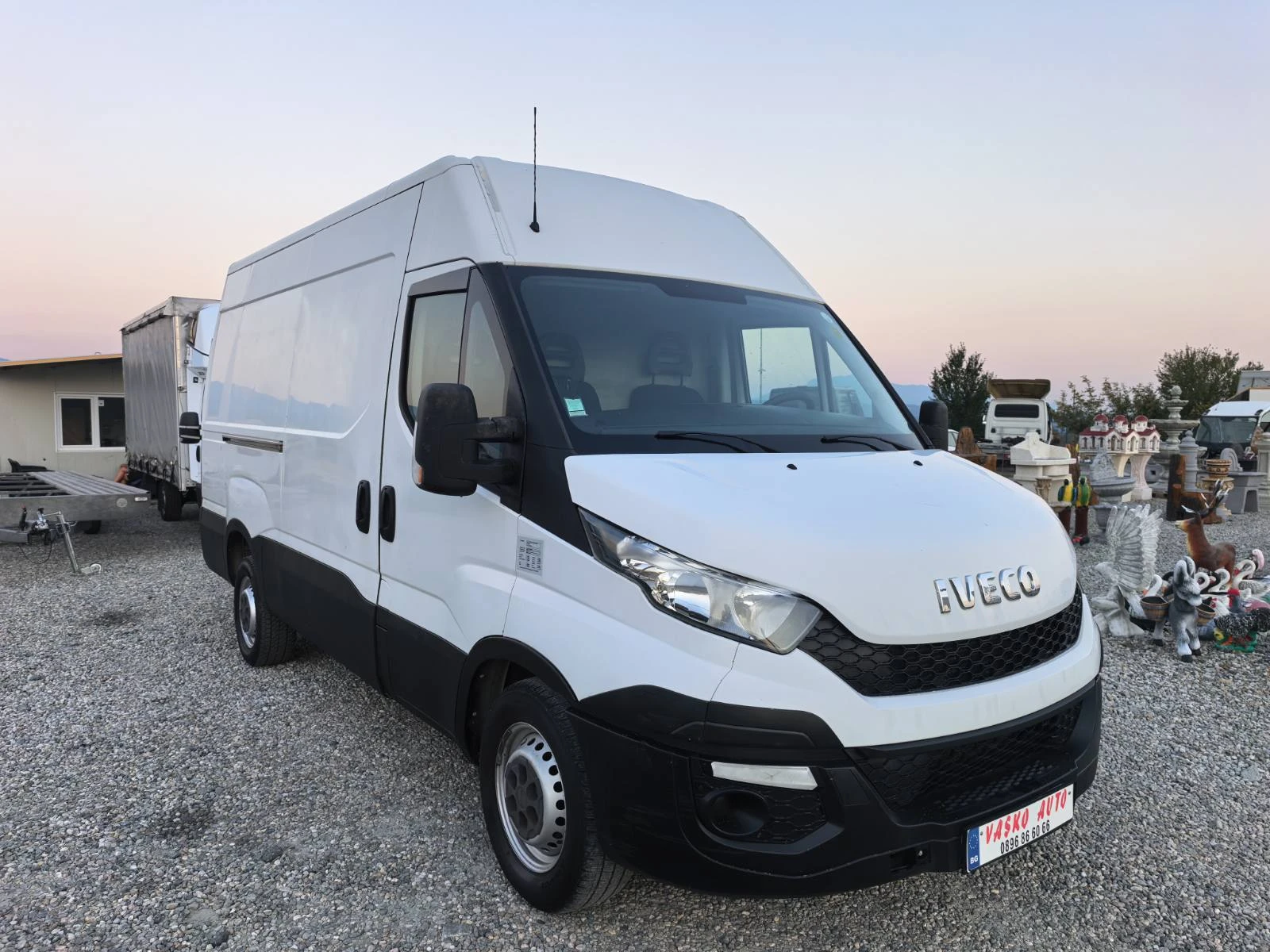 Iveco Daily 35S13 2.3, снимка 3 - Бусове и автобуси - 55792438