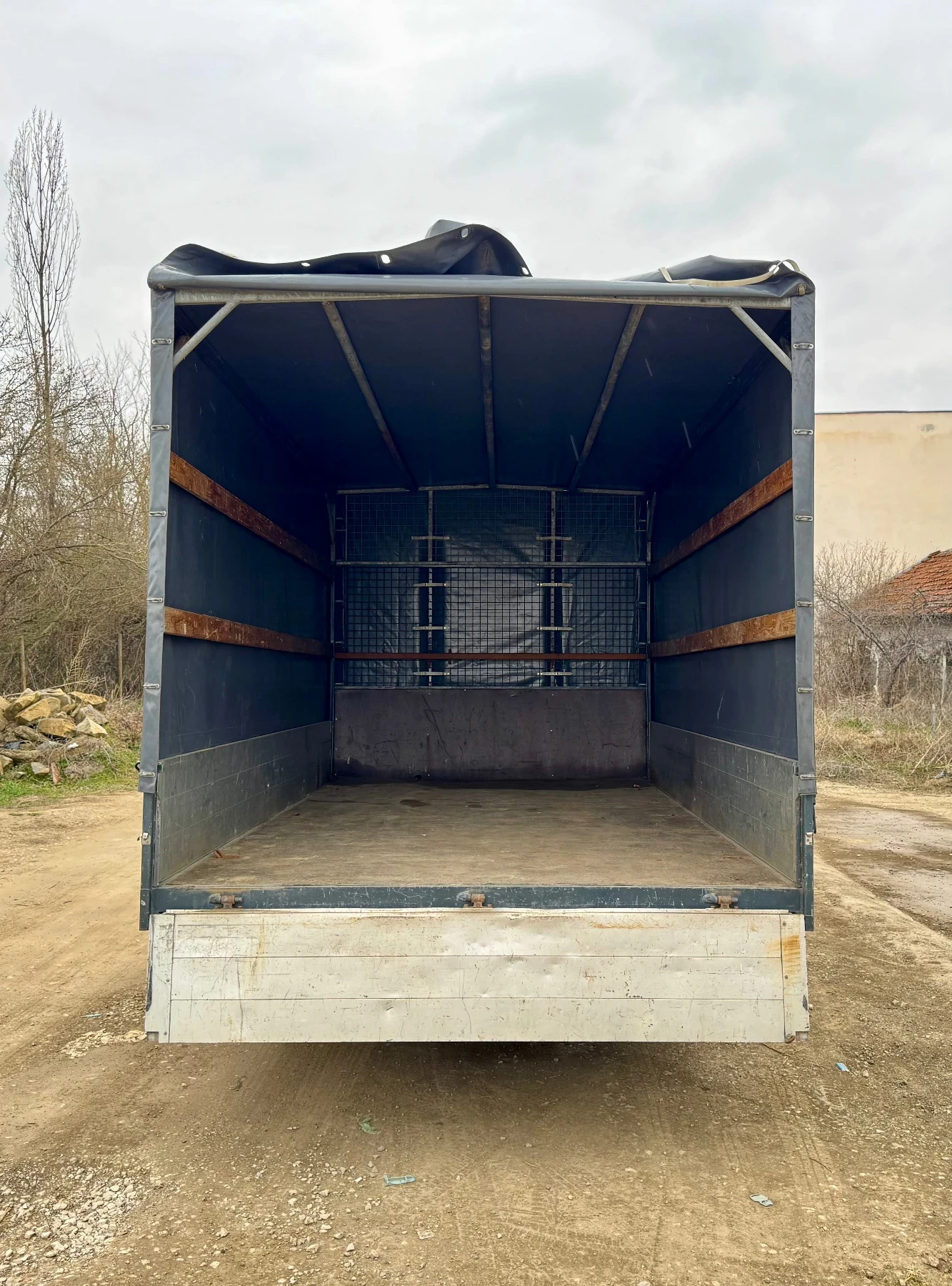 Iveco Daily 3.0* 170 000хил.км* БОРДОВИ+ БРЕЗЕНТ* БЛОКАЖ, снимка 6 - Бусове и автобуси - 55798949
