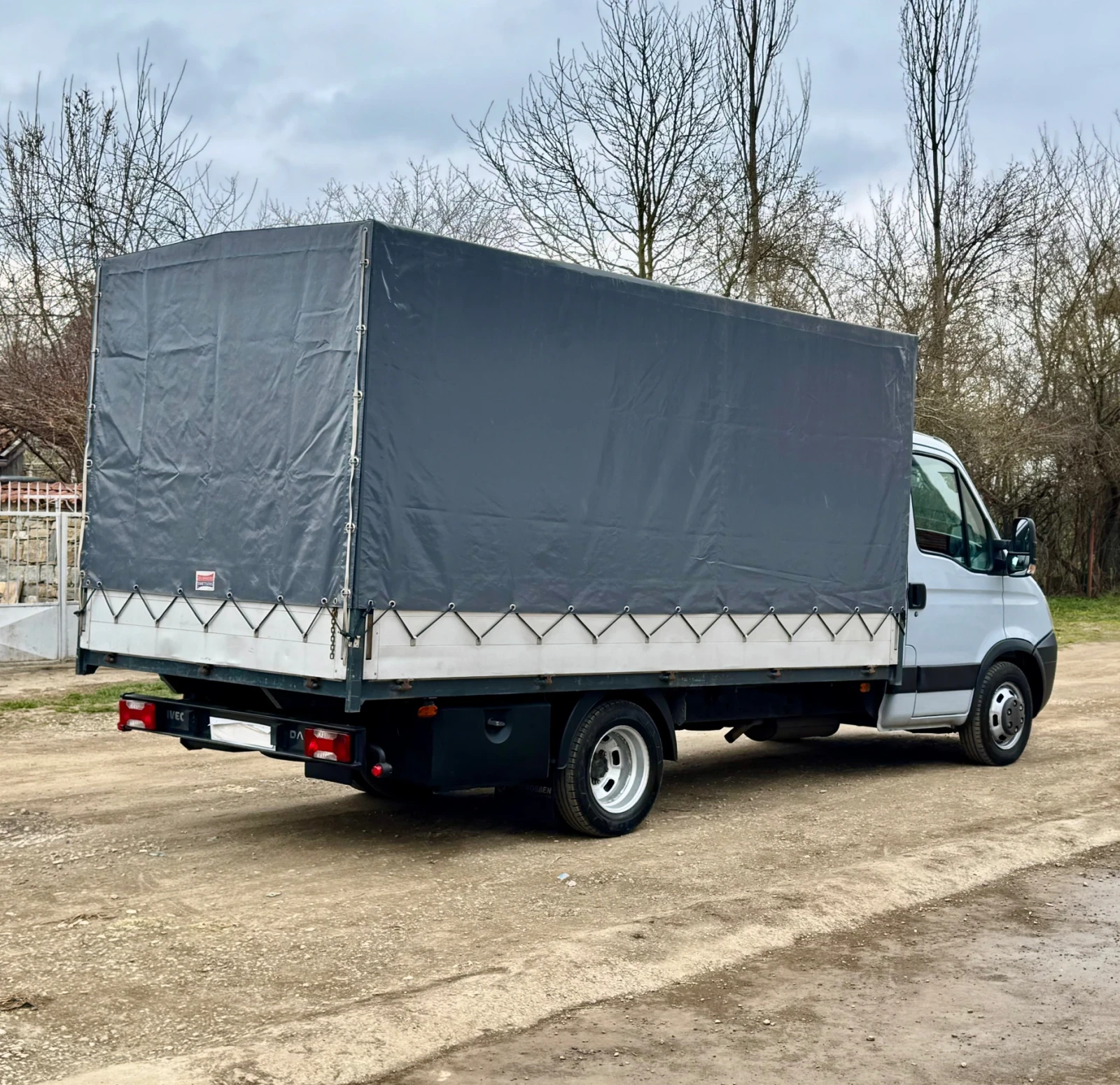 Iveco Daily 3.0* 170 000хил.км* БОРДОВИ+ БРЕЗЕНТ* БЛОКАЖ, снимка 7 - Бусове и автобуси - 55798949