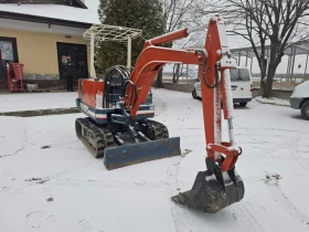 Багер Kubota 021, снимка 1