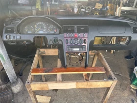 Арматурно табло за Mercedez Benz C180 , снимка 1