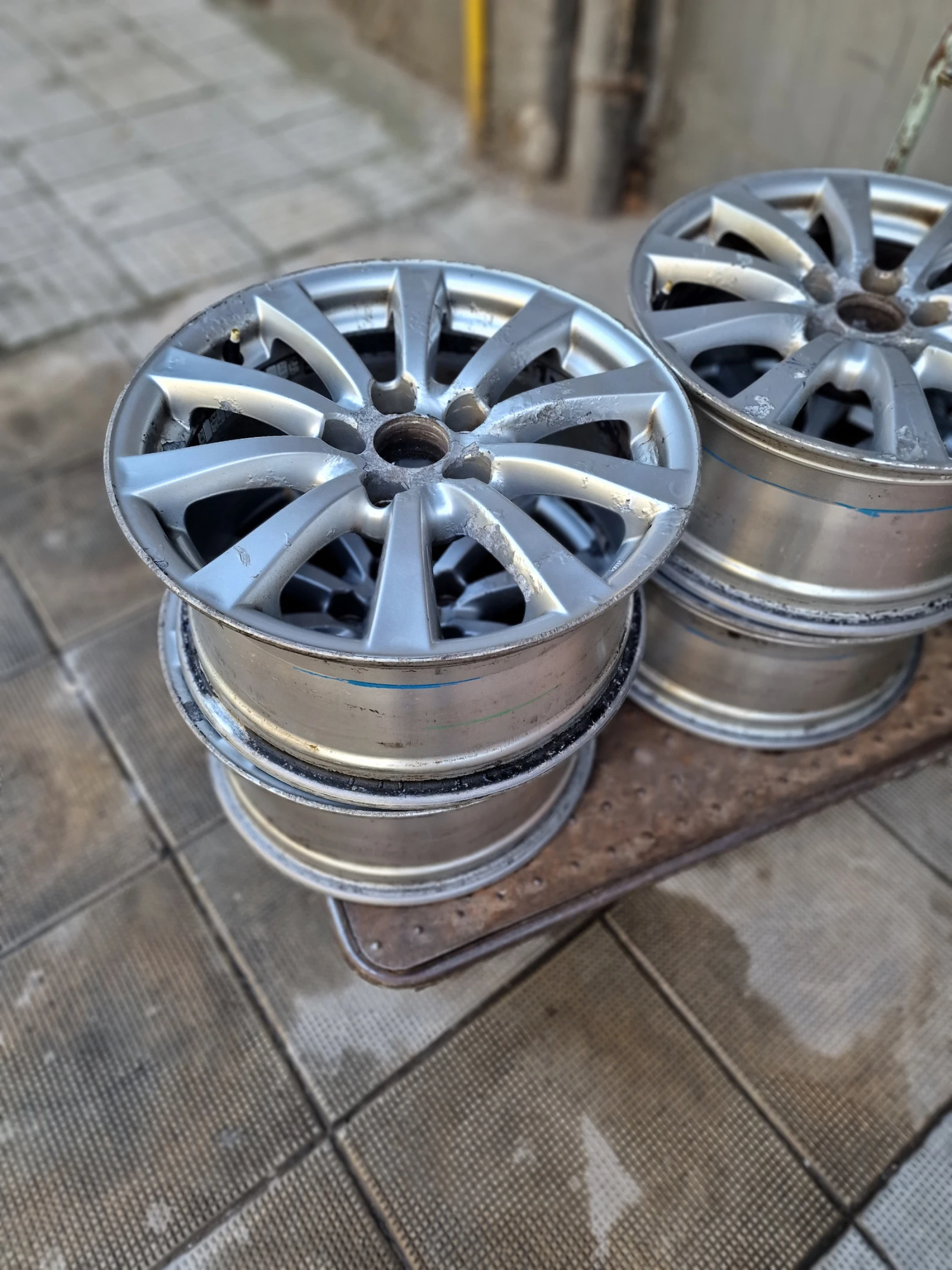   Lexus | Mobile.bg   2