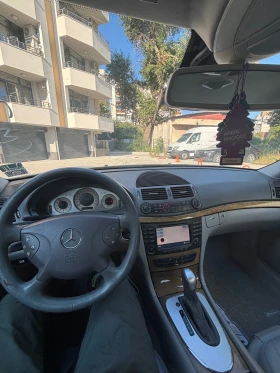 Mercedes-Benz E 270, снимка 9
