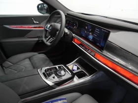 BMW 740 d xDrive = M-Sport= Carbon Interior Гаранция, снимка 6