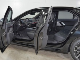 BMW 740 d xDrive = M-Sport= Carbon Interior Гаранция, снимка 3