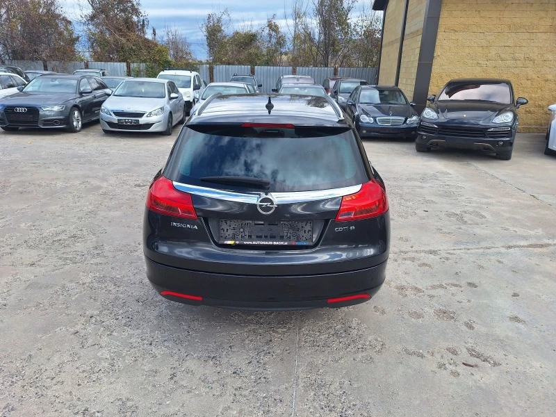 Opel Insignia 2.0 CDTI 4X4 подгрев обдухване, снимка 6 - Автомобили и джипове - 43031740