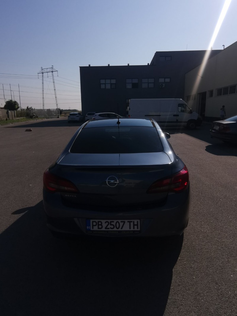 Opel Astra, снимка 6 - Автомобили и джипове - 47214930