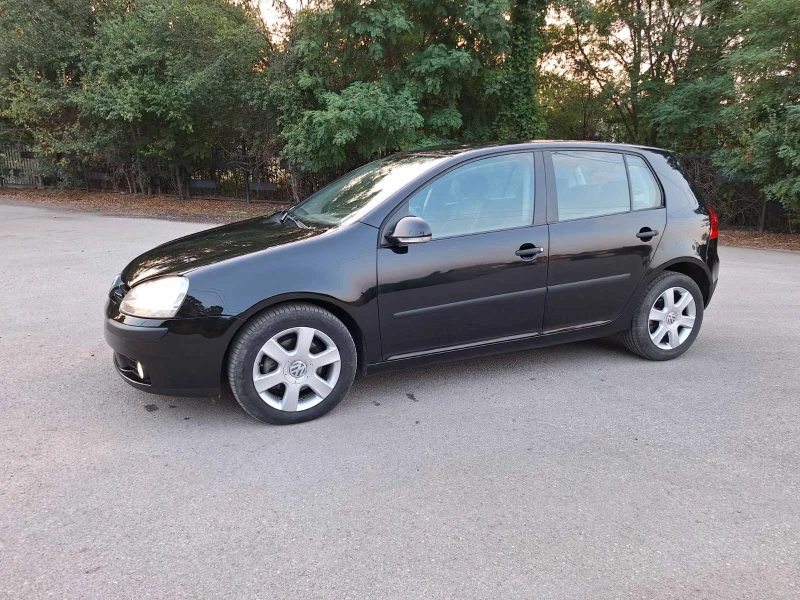 VW Golf 1.9 4x4 Кожа, снимка 5 - Автомобили и джипове - 47561886