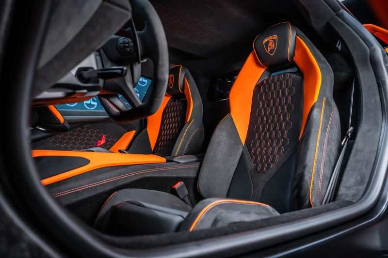 Lamborghini Aventador Revuelto Arancio Apodis, снимка 11 - Автомобили и джипове - 47423007