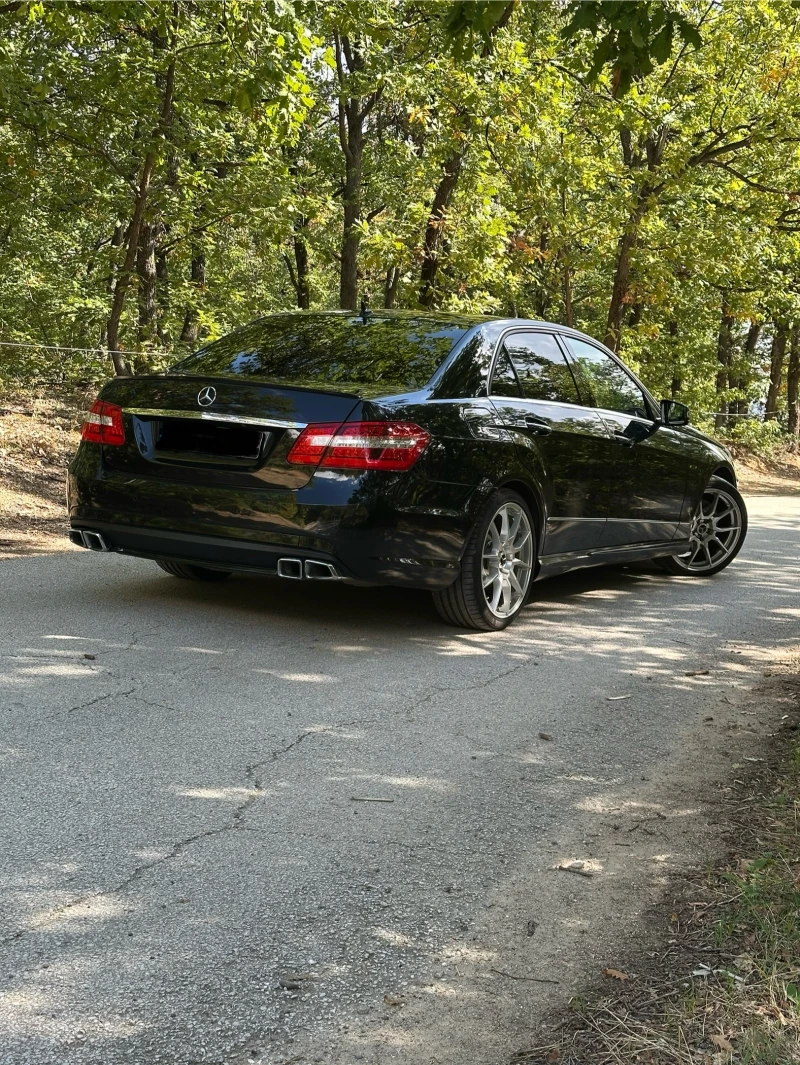 Mercedes-Benz E 500 388к.с. ГЕРМАНИЯ, снимка 6 - Автомобили и джипове - 47481996