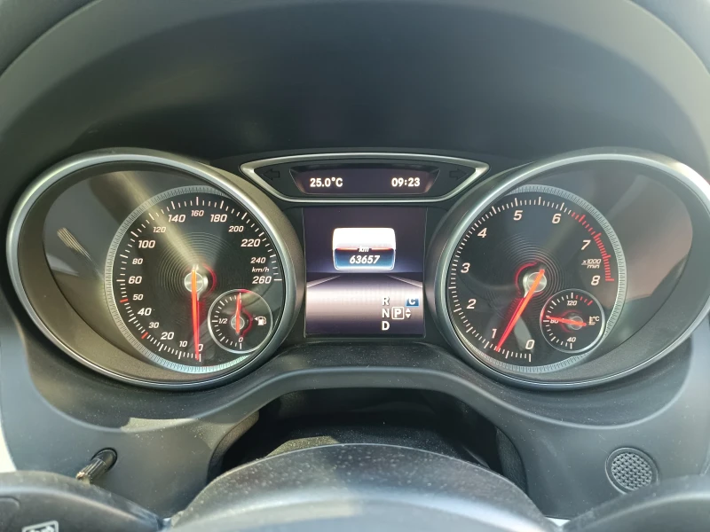 Mercedes-Benz CLA 250 4matik, снимка 2 - Автомобили и джипове - 48297683