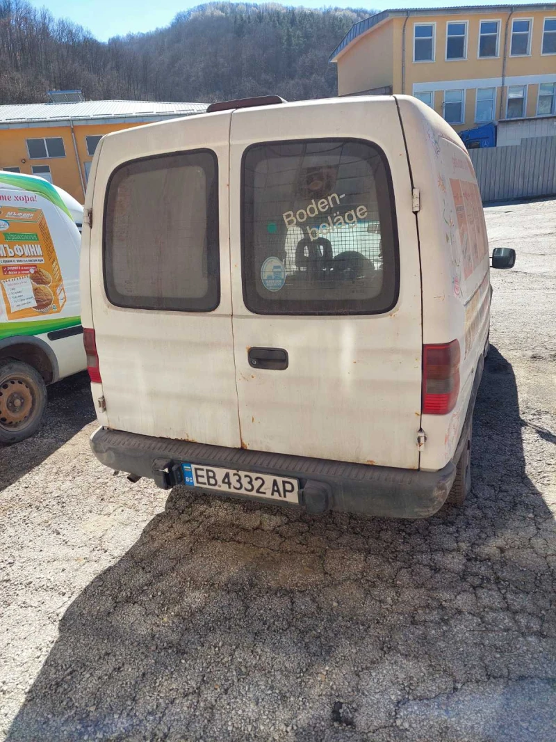 Opel Combo, снимка 2 - Автомобили и джипове - 49432330