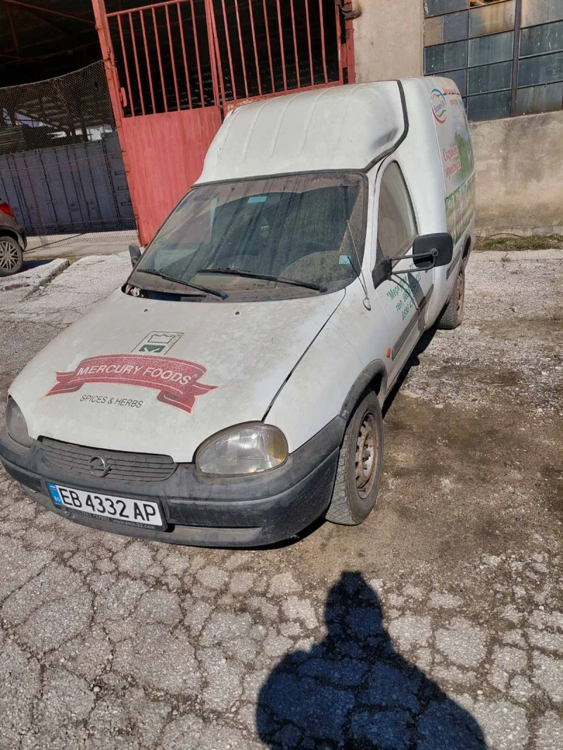 Opel Combo, снимка 1 - Автомобили и джипове - 49432330