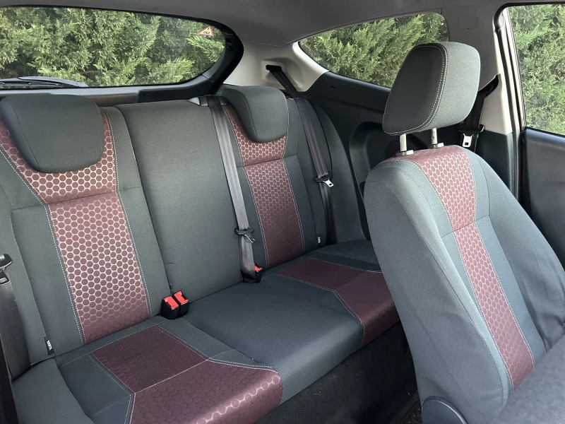 Ford Fiesta 1.25 ГАЗ, снимка 10 - Автомобили и джипове - 52521815