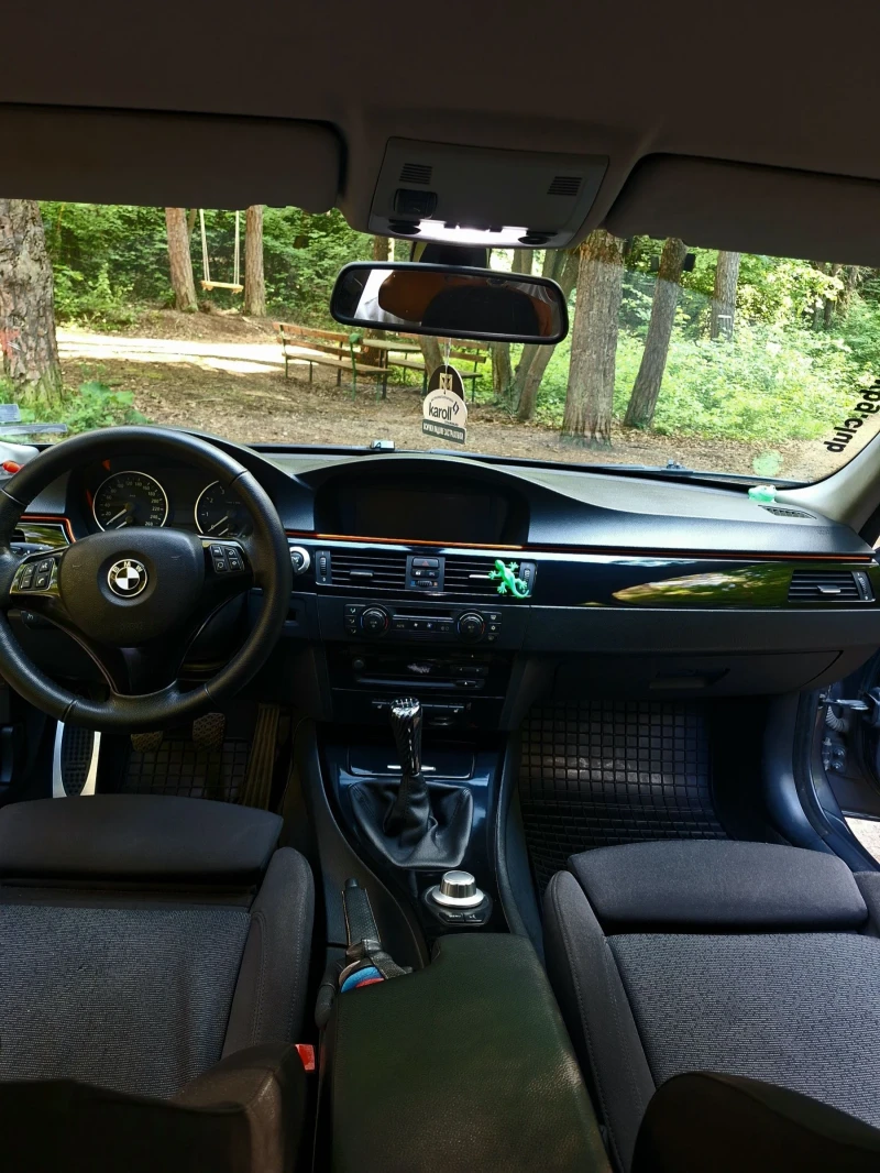 BMW 330 330i 258к.с ръчна скоростна кутия, снимка 15 - Автомобили и джипове - 52468248